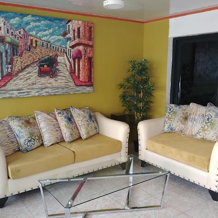 Hotel Riparbella Santo Domingo Esterno foto