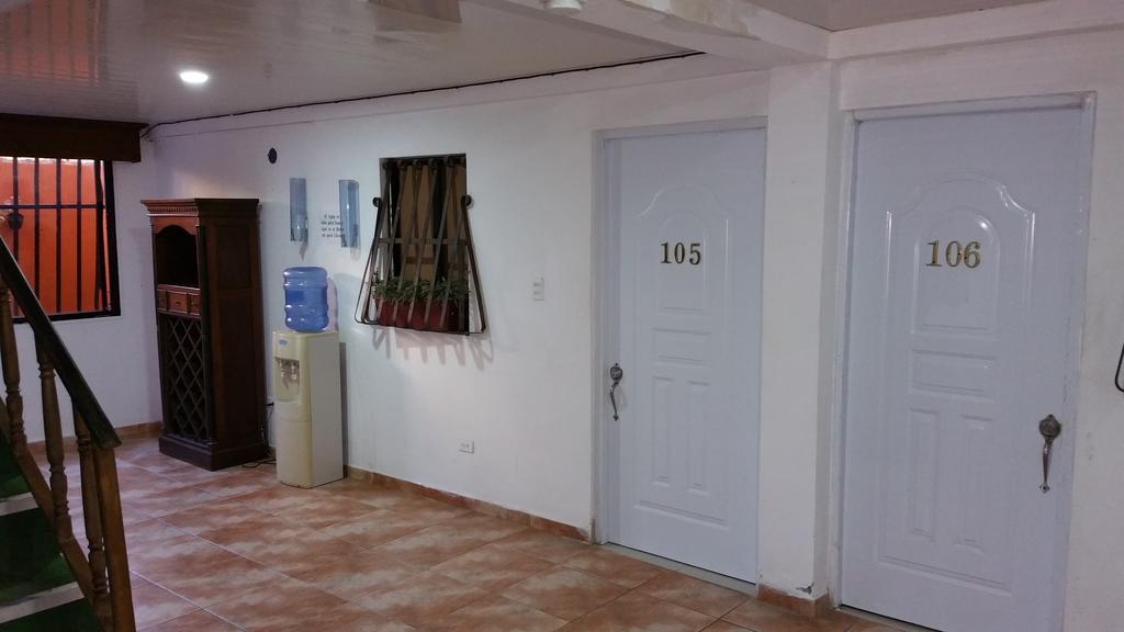 Hotel Riparbella Santo Domingo Esterno foto