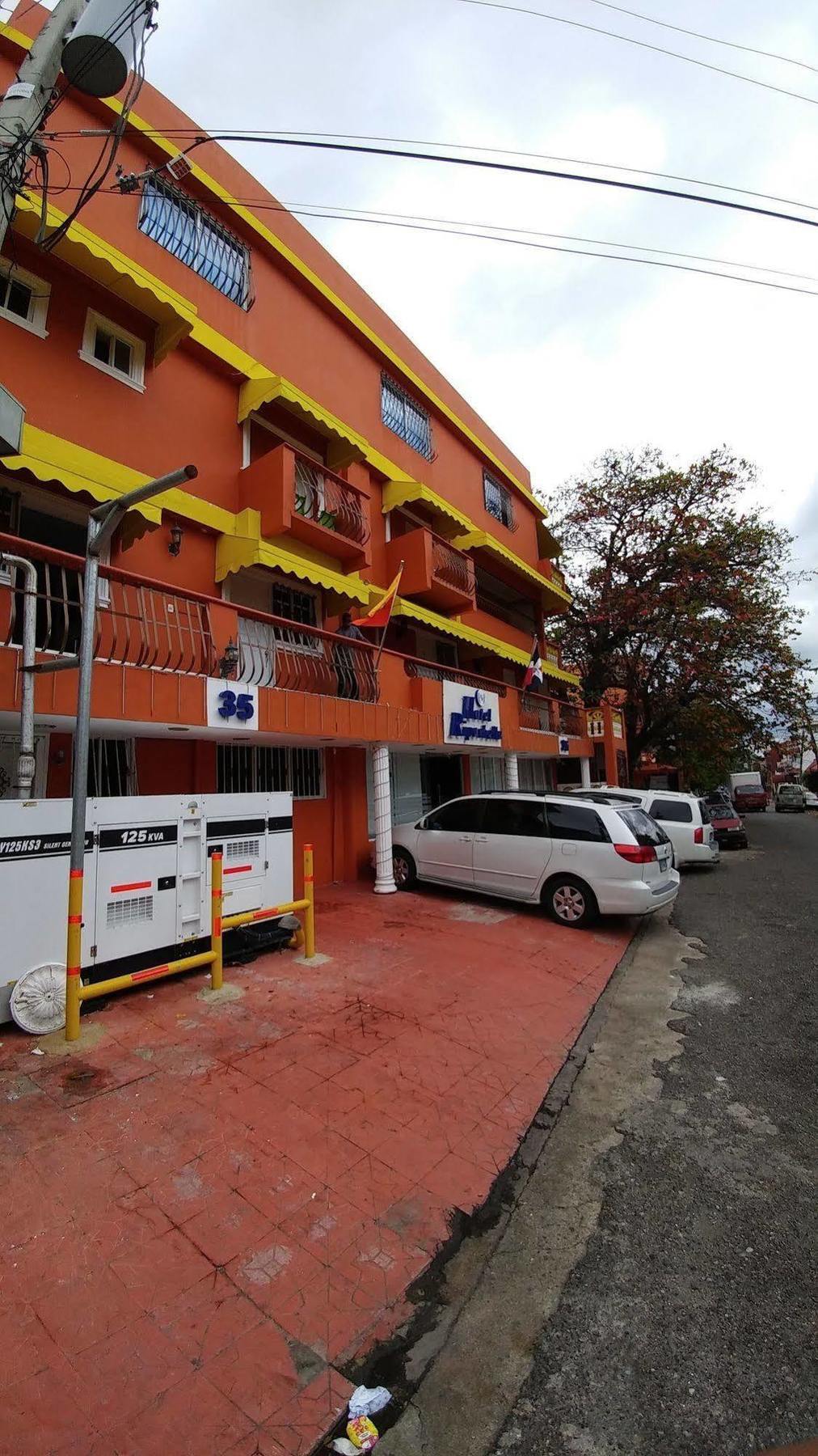 Hotel Riparbella Santo Domingo Esterno foto