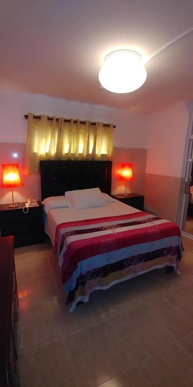 Hotel Riparbella Santo Domingo Esterno foto