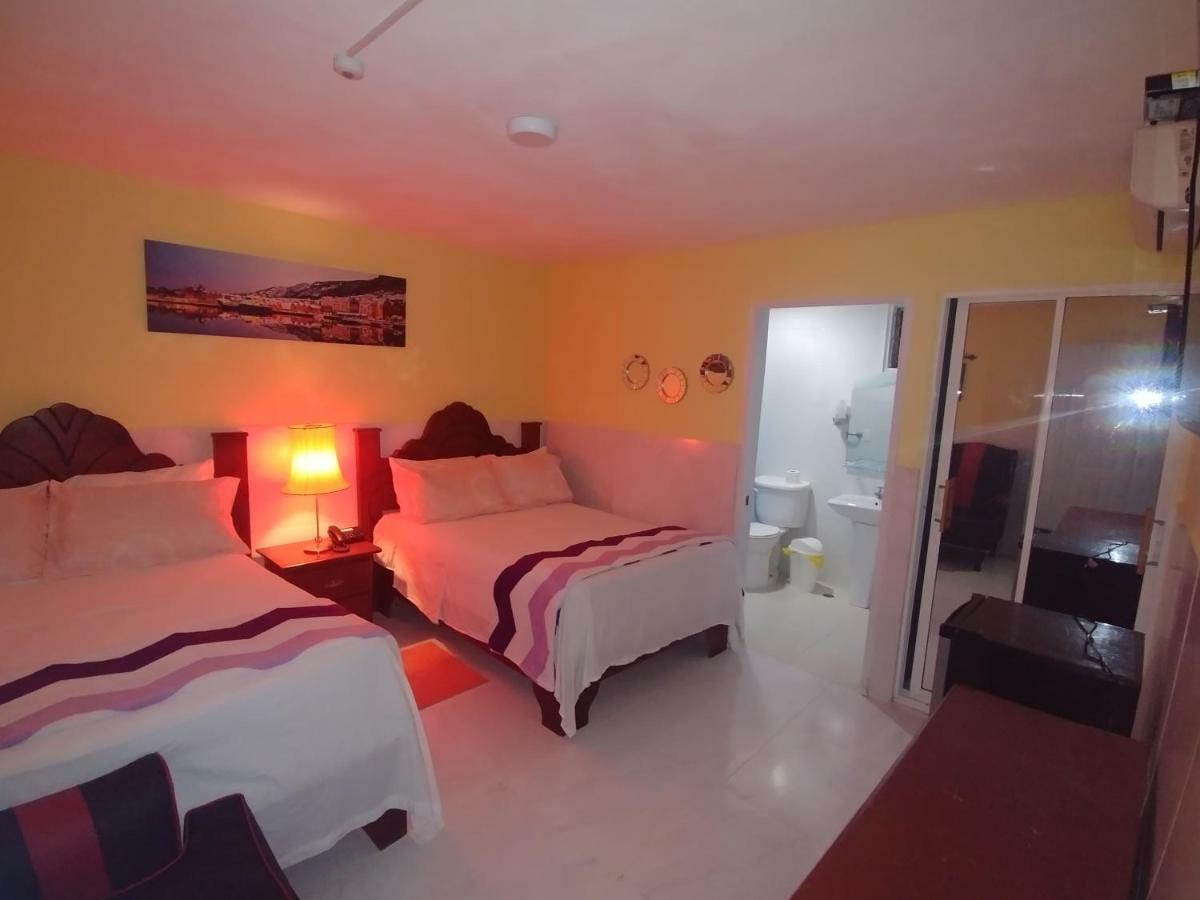 Hotel Riparbella Santo Domingo Esterno foto