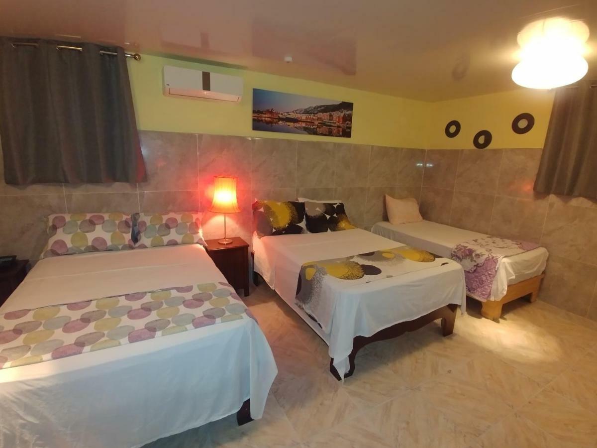 Hotel Riparbella Santo Domingo Esterno foto